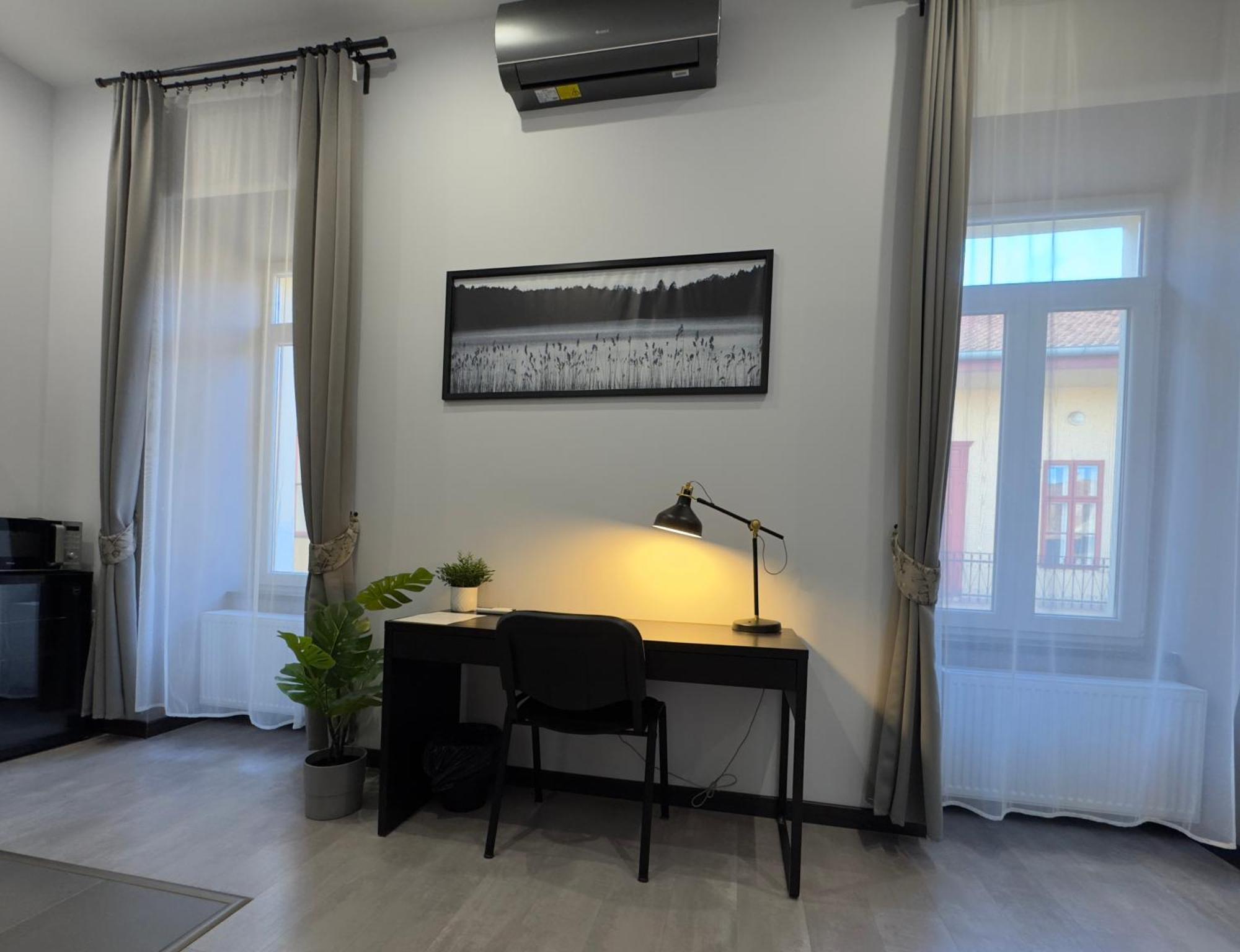 Center Rooms Miskolc Eksteriør bilde