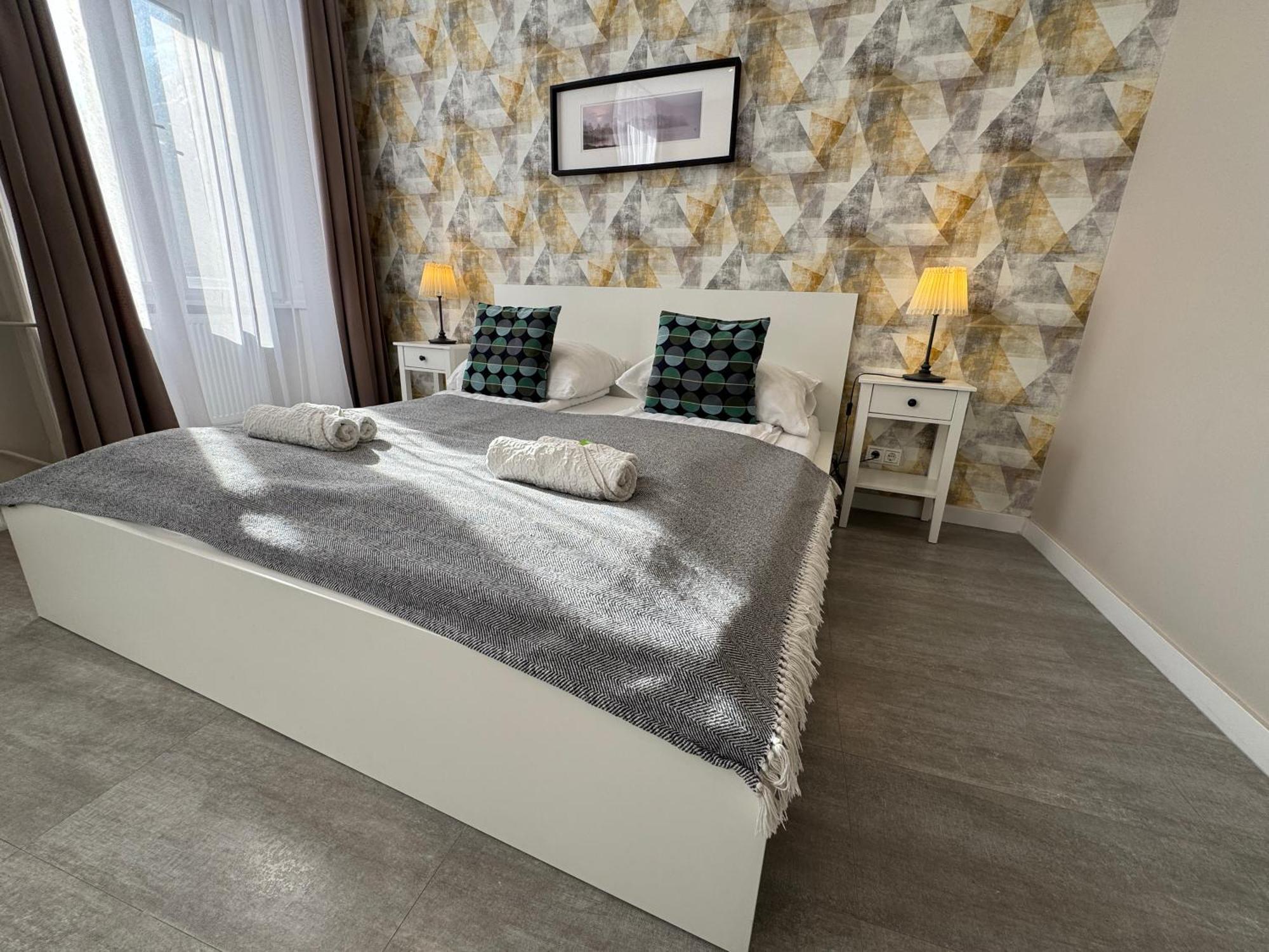 Center Rooms Miskolc Eksteriør bilde